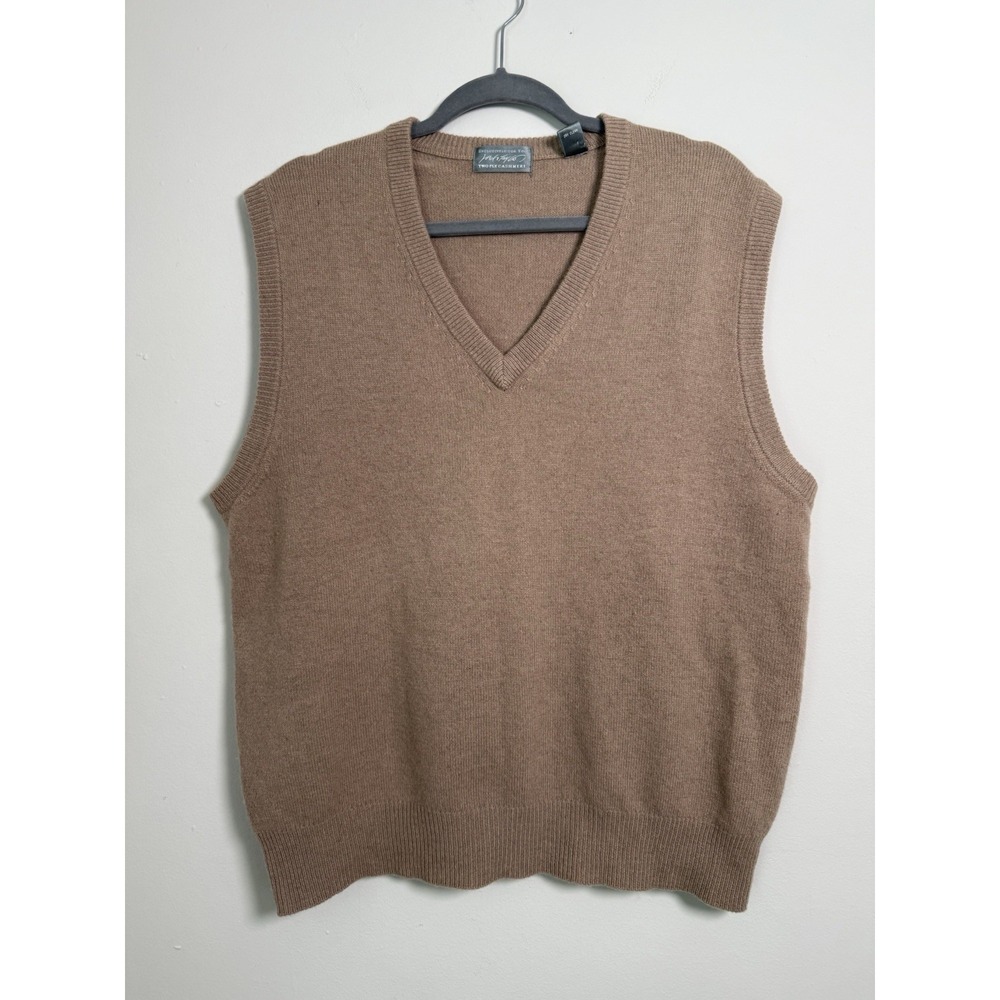 Lord & Taylor Two Ply Cashmere Sweater Vest  Men's Large Brown Soft Sleeveless‎